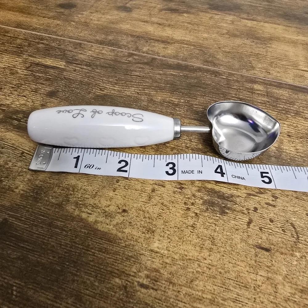Kate Aspen scoop of love Heart-Shaped Scoop with White Handle